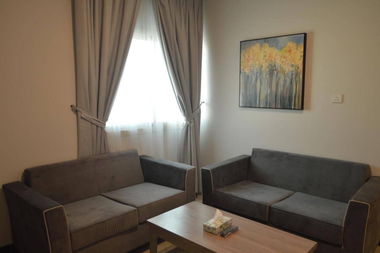 Terrace View 3 Apartment Dammam Exterior photo